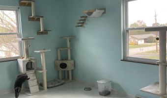 947 N Linden Dr, Alcoa, TN 37701