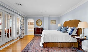 24 Brown And Howard Wharf 302, Newport, RI 02840
