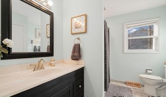 4702 WINDMILL Rd, Cheyenne, WY 82009