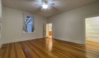 107 GREENVILLE St, Abbeville, SC 29620