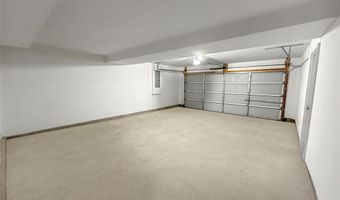 7633 Genesta St, Affton, MO 63123