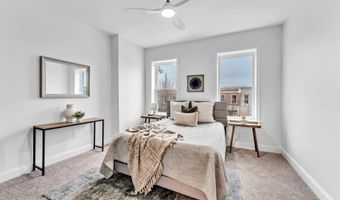 3202 MCELDERRY St, Baltimore, MD 21205