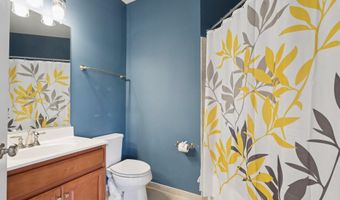 41312 LAVENDER BREEZE Cir, Aldie, VA 20105