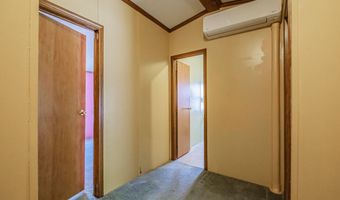 2 Windsor Dr, Alfred, ME 04002