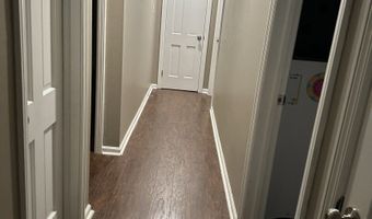 1804 Green Valley Ln, Albany, GA 31707