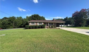 2213 Old Farmer Rd, Asheboro, NC 27205