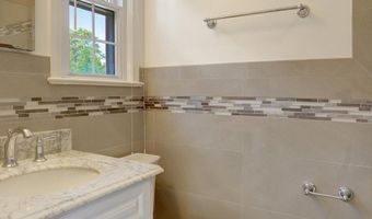 7623 ARLEN St, Annandale, VA 22003