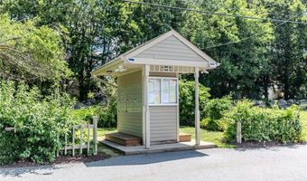 203 Fairway Dr, Coventry, RI 02816