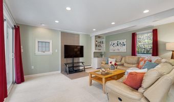 24 Conant St, Acton, MA 01720