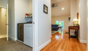 1 Hampton Rd 27, Coventry, RI 02816