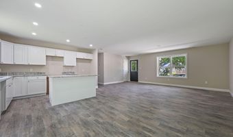 613 W 8TH St, Laurel, DE 19956
