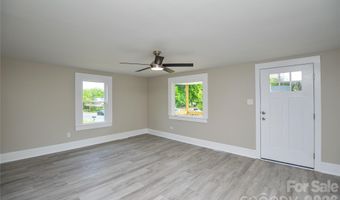 730 W Oakwood Ave, Albemarle, NC 28001