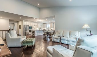 2448 Meadow Hills Dr, Ann Arbor, MI 48108