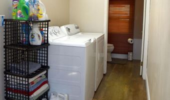 604 Comstock, Adrian, MI 49221