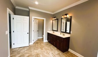 104 Canterbury Cir, Arab, AL 35016