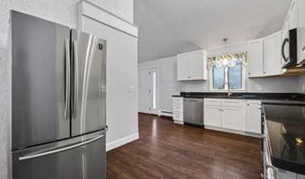 212 Cabin Rd, Colchester, CT 06415