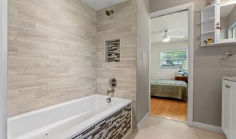 106 PINE NEEDLE Ln, Altamonte Springs, FL 32714