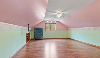 17 Stone Pound Ln, Atkinson, NH 03811