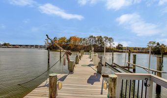 125 ISLAND VIEW Dr, Annapolis, MD 21401