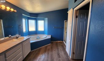 8325 SE SKY VISTA Dr, Amity, OR 97101
