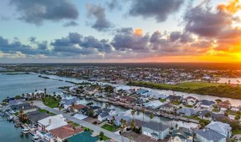 126 Sea View Dr, Aransas Pass, TX 78336