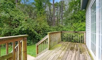 10 Oyster Bay Rd H, Absecon, NJ 08201