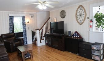 4 Amherst St, Augusta, ME 04330
