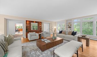 340 Orchard Hills Dr, Ann Arbor, MI 48104