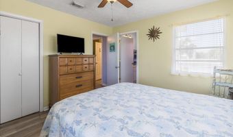 1125 Alligator Dr, Alligator Point, FL 32346