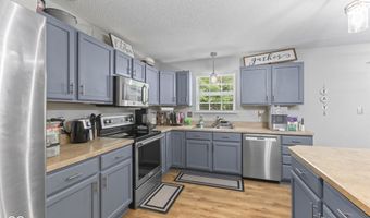 919 Charnwood Pkwy, Beech Grove, IN 46107
