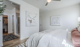 630 W LAREDO St, Chandler, AZ 85225