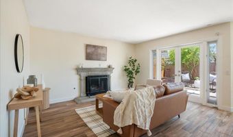 2933 Via Emerado, Carlsbad, CA 92009
