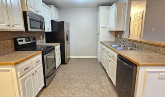 142 Weathering Dr, Austin, AR 72007