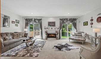 2785 Maitland Dr, Ann Arbor, MI 48105