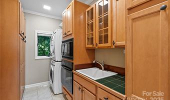 71 Portobello Rd, Arden, NC 28704