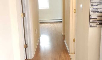 33 Trowel St 2nd Fl., Bridgeport, CT 06608