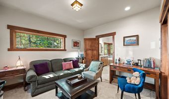 500 Wild Swan Trl, Bigfork, MT 59911