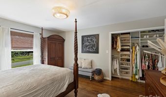 6334 Fair Valley Dr, Charlotte, NC 28226