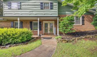 101 Hendrix Ct, Boiling Springs, SC 29316