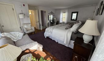 969 Washington St, Bath, ME 04530