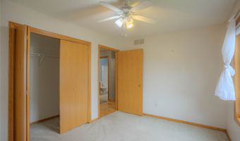 804 NE Michael Ct, Ankeny, IA 50021