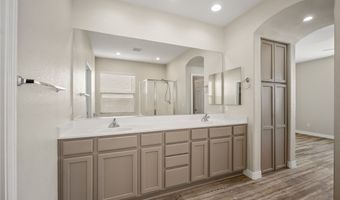570 McAlister Dr, Bullhead City, AZ 86442
