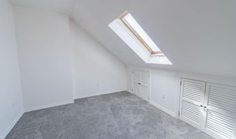 108 N Summer St, Adams, MA 01220