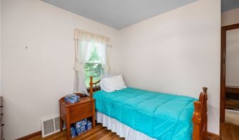 167 S Leavitt Rd, Amherst, OH 44001