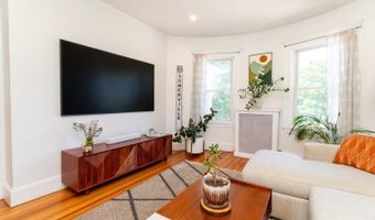100 Belgrade Ave 2, Boston, MA 02131