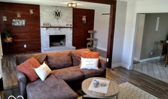 703 Redfern Dr, Beech Grove, IN 46107