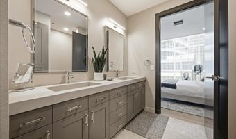 4575 Dean Martin Dr 307, Las Vegas, NV 89103