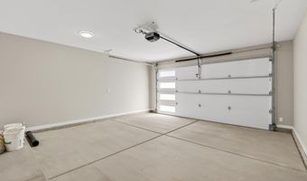 16 E Davis Ln, Avondale, AZ 85323