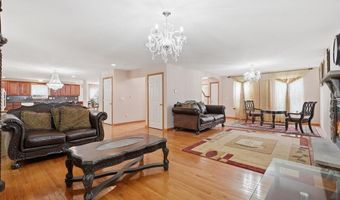 63 Fox Hill Rd, Albrightsville, PA 18210