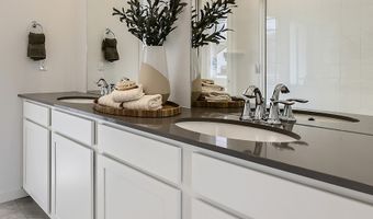 21801 E 46th Pl, Aurora, CO 80019